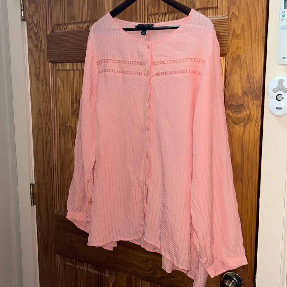 Peach-colored Lane Bryant blouse. Size 26.
